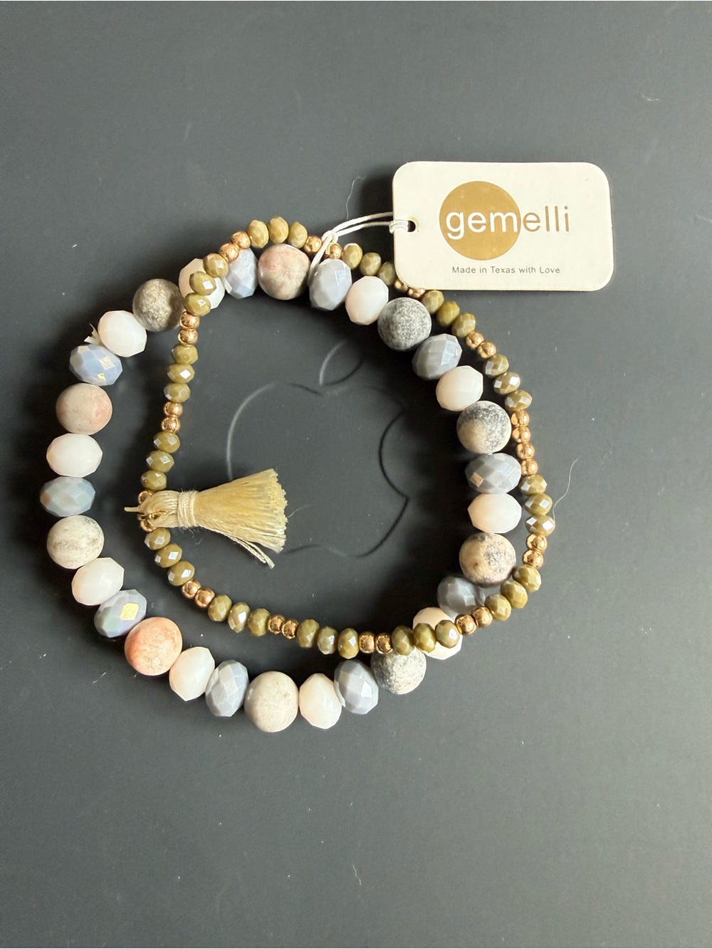 Set of two gemelli bracelets stone and bead
